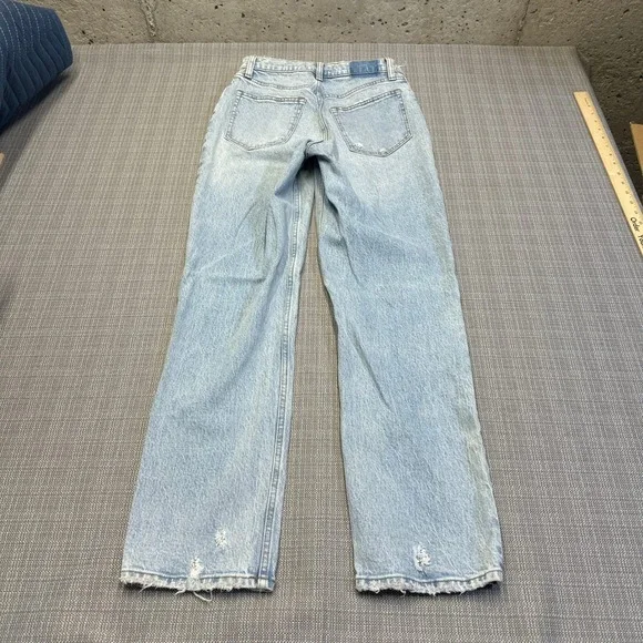Abercrombie Fitch Curve Love 90s Straight Ultra High Rise Jeans 27 / 4 Distress - Picture 4 of 10
